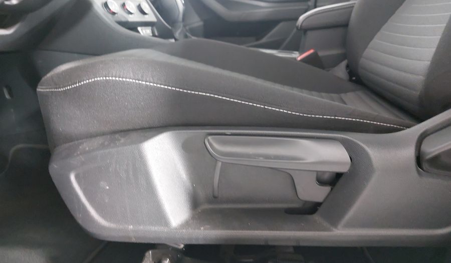 Volkswagen Jetta 1.4 TRENDLINE AUTO Sedan 2023