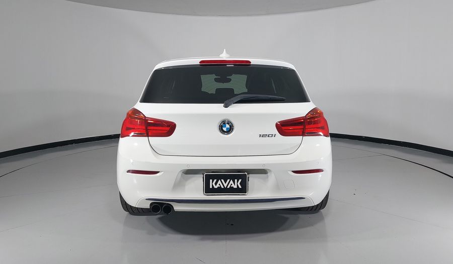 Bmw Serie 1 2.0 120IA SPORT LINE AUTO Hatchback 2017