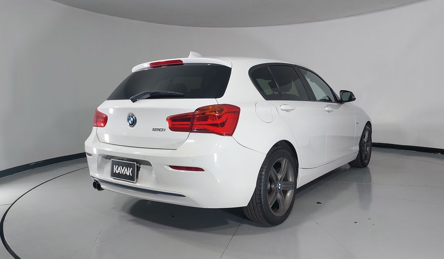 Bmw Serie 1 2.0 120IA SPORT LINE AUTO Hatchback 2017