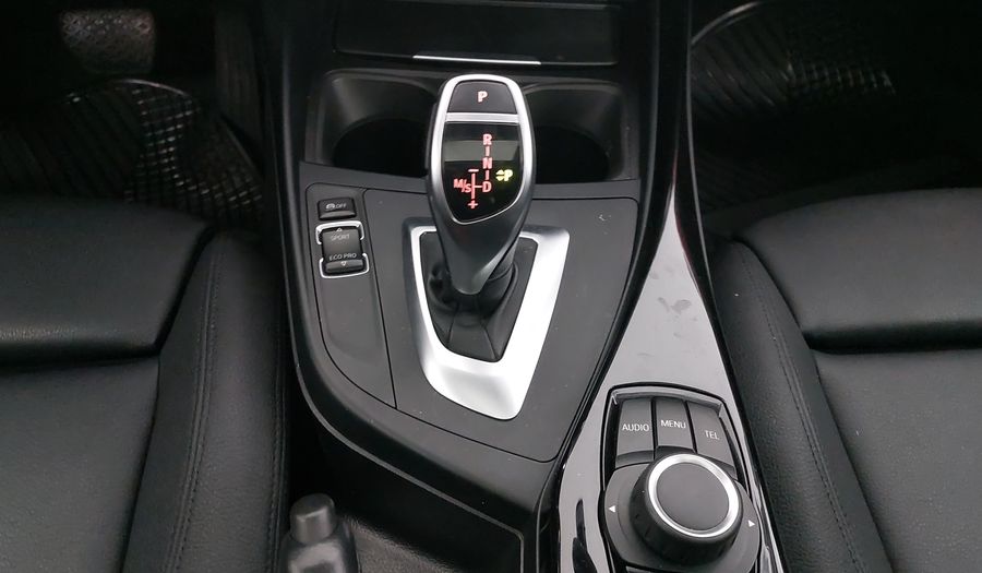 Bmw Serie 1 2.0 120IA SPORT LINE AUTO Hatchback 2017