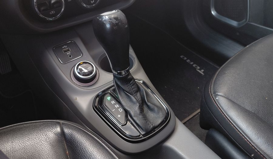 Fiat Toro 2.0 VOLCANO 4WD AT Pickup 2018