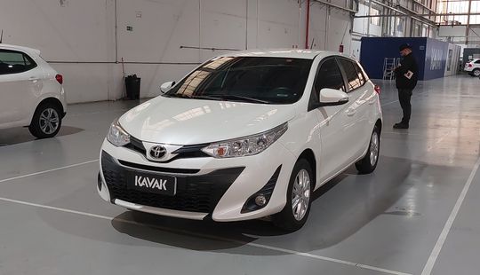 Toyota • Yaris