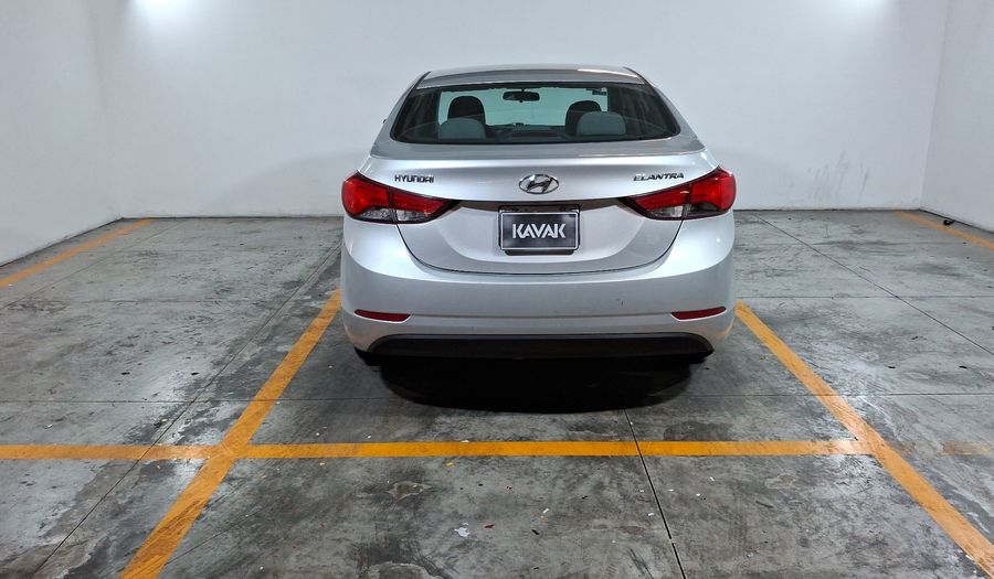 Hyundai Elantra 1.8 GLS PREMIUM AT Sedan 2015
