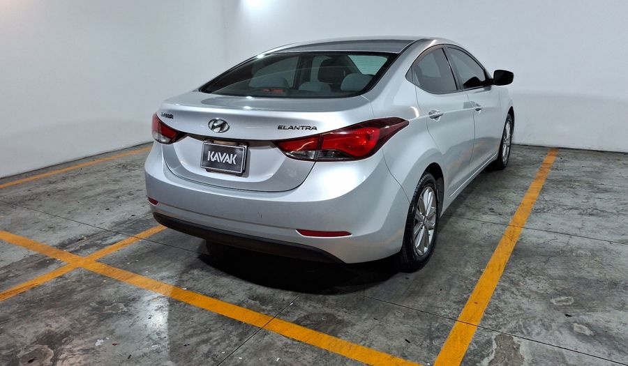 Hyundai Elantra 1.8 GLS PREMIUM AT Sedan 2015