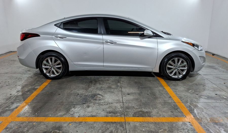 Hyundai Elantra 1.8 GLS PREMIUM AT Sedan 2015