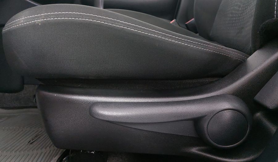 Nissan March 1.6 ADVANCE Hatchback 2022