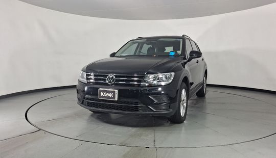 Volkswagen • Tiguan