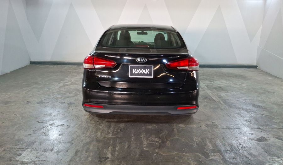 Kia Forte 2.0 EX AUTO Sedan 2018