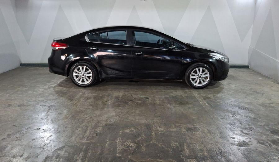 Kia Forte 2.0 EX AUTO Sedan 2018