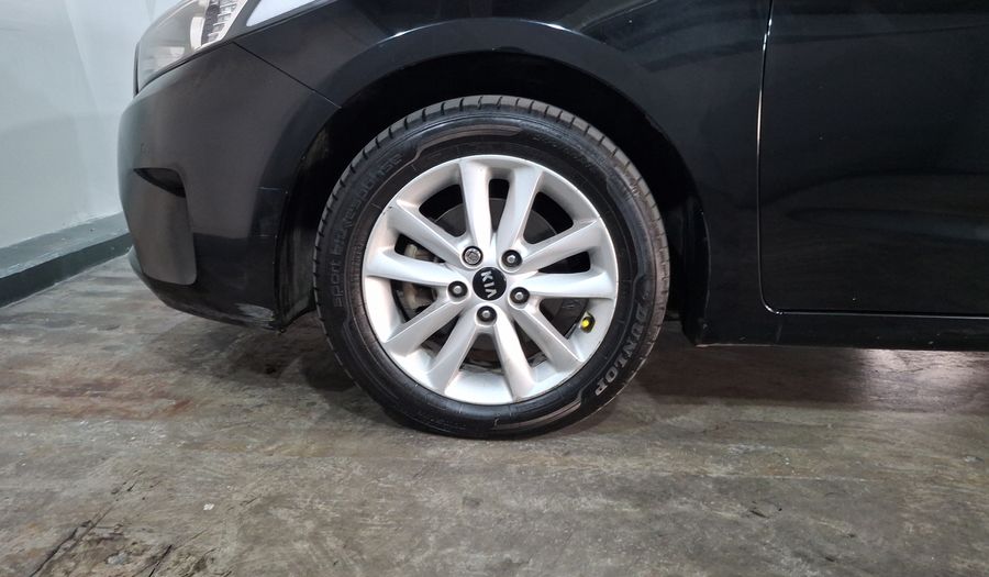 Kia Forte 2.0 EX AUTO Sedan 2018