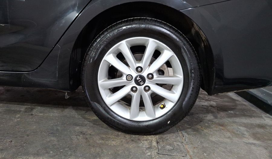 Kia Forte 2.0 EX AUTO Sedan 2018