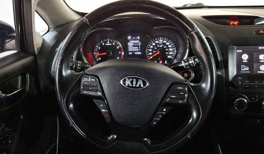 Kia Forte 2.0 EX AUTO Sedan 2018