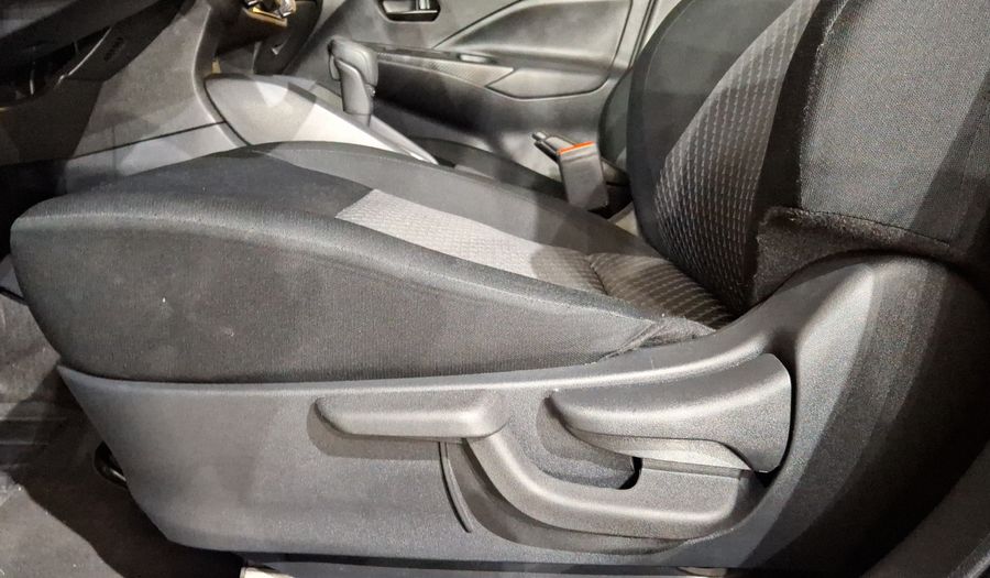 Nissan Versa 1.6 SENSE CVT Sedan 2023