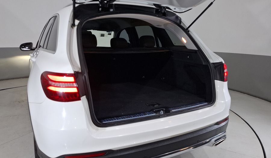 Mercedes Benz Clase Glc 2.0 GLC 300 OFF-ROAD AUTO 4WD Suv 2019