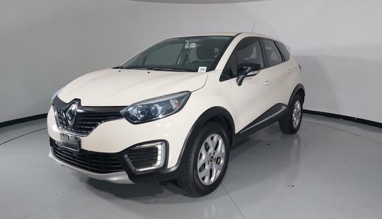 Renault • Captur