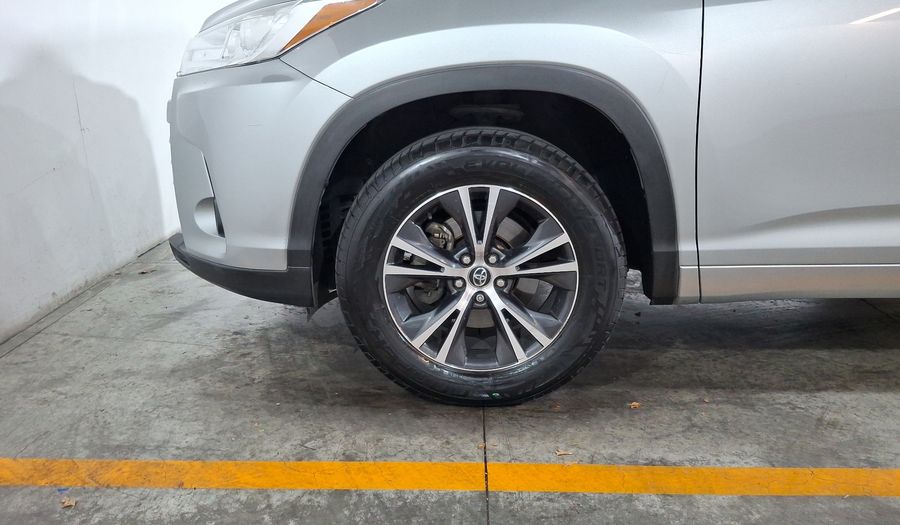 Toyota Highlander 3.5 LE AT Suv 2018