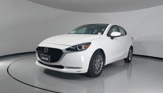 Mazda • Mazda 2