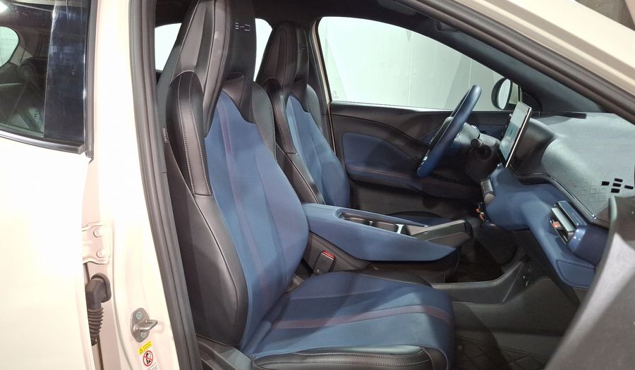 Byd Dolphin Mini BEV 38KWH PLUS AUTO Hatchback 2025