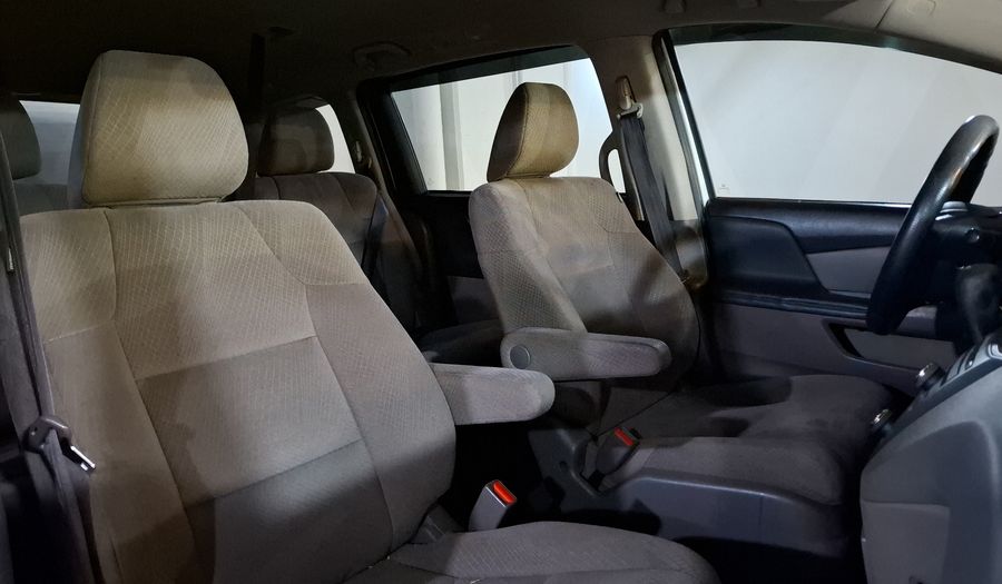 Honda Odyssey 3.5 LX AT Minivan 2014