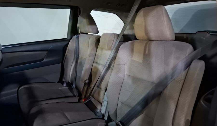 Honda Odyssey 3.5 LX AT Minivan 2014