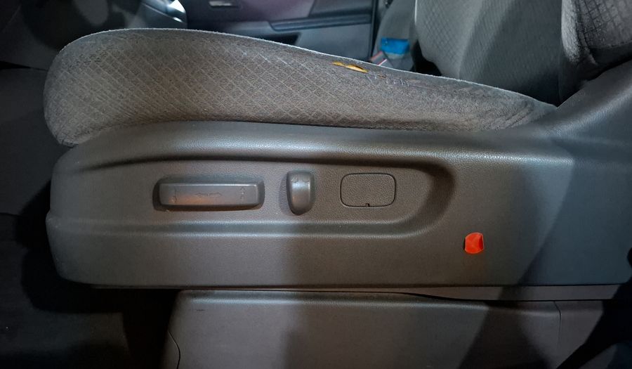 Honda Odyssey 3.5 LX AT Minivan 2014