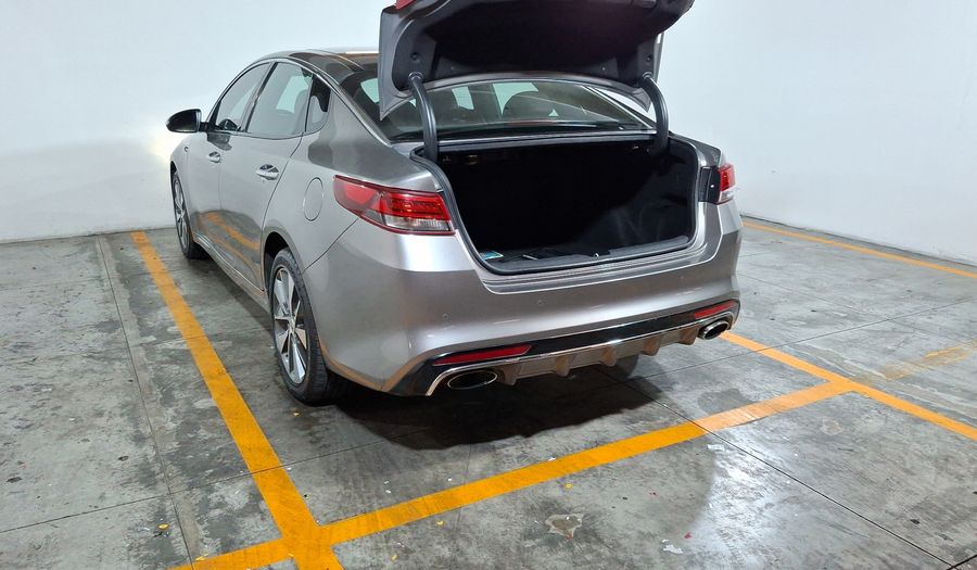 Kia Optima 2.0 TURBO GDI SXL AT Sedan 2017