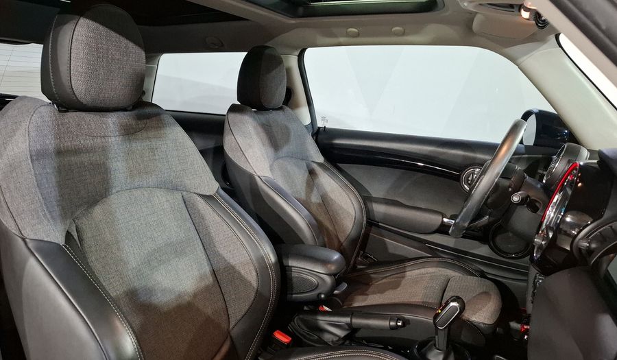 Mini Cooper 1.5 COOPER CHILI DCT Hatchback 2019