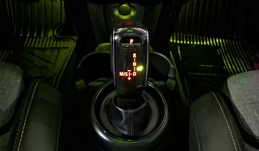 Mini Cooper 1.5 COOPER CHILI DCT Hatchback 2019