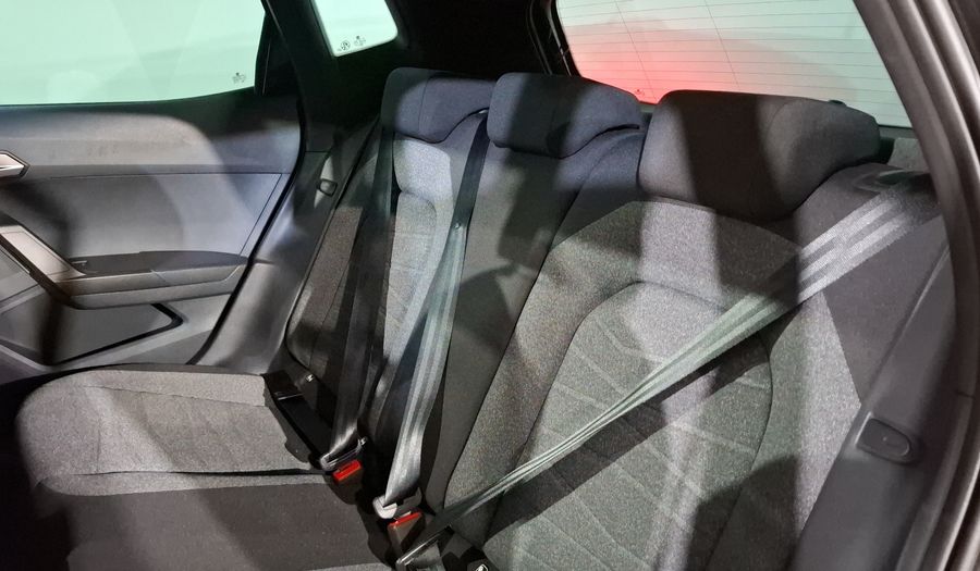 Seat Arona 1.6 XPERIENCE AUTO Suv 2022