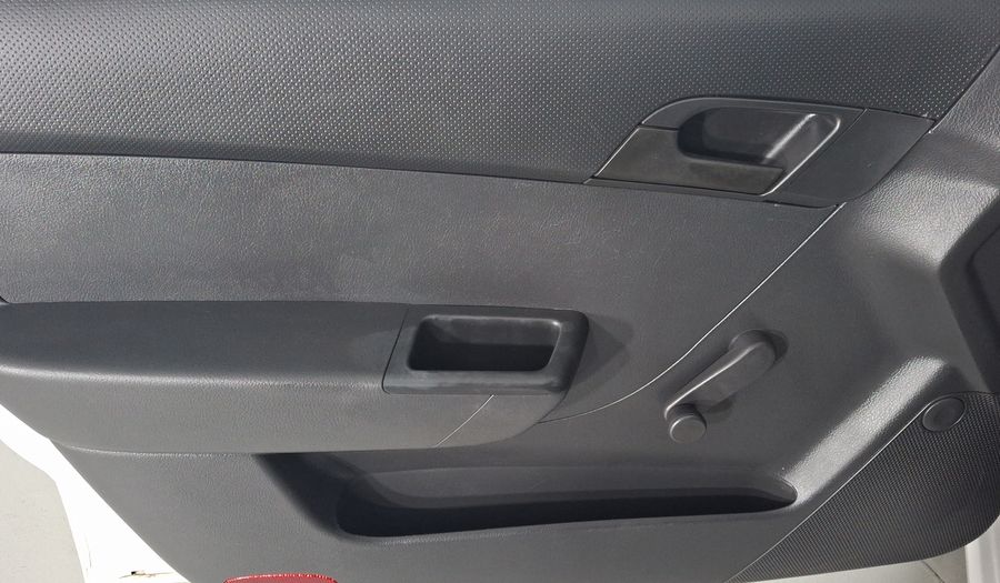 Chevrolet Aveo 1.6 MT F Sedan 2013