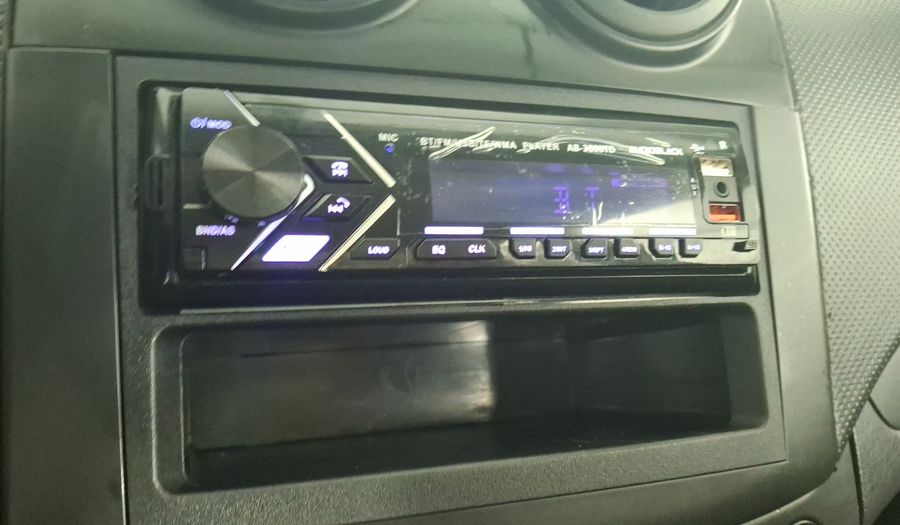 Chevrolet Aveo 1.6 MT F Sedan 2013