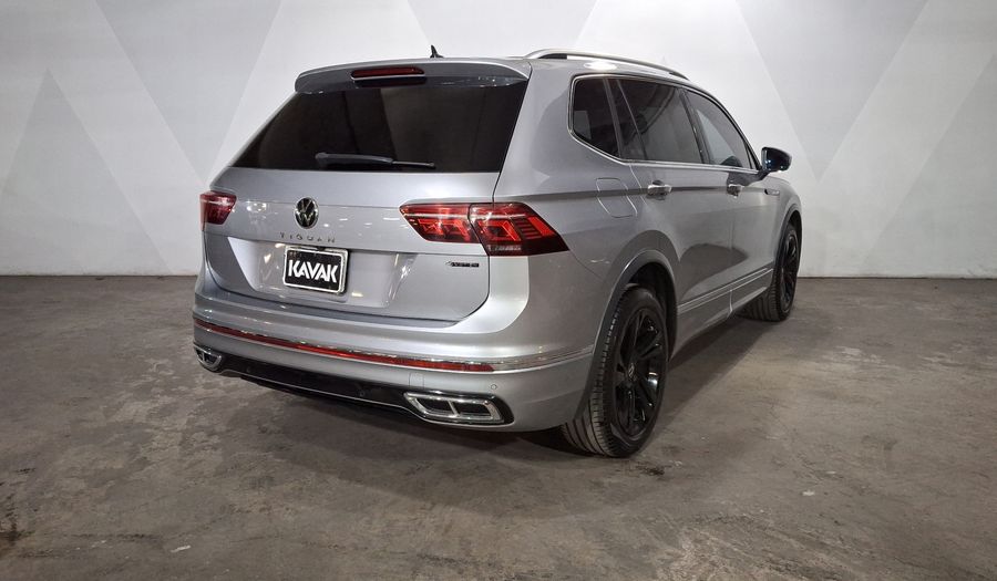 Volkswagen Tiguan 2.0 R-LINE DCT 4WD Suv 2023