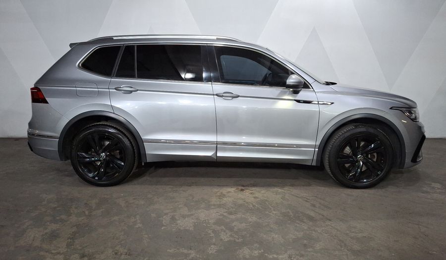 Volkswagen Tiguan 2.0 R-LINE DCT 4WD Suv 2023