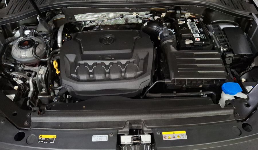 Volkswagen Tiguan 2.0 R-LINE DCT 4WD Suv 2023