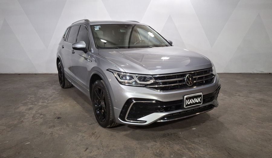 Volkswagen Tiguan 2.0 R-LINE DCT 4WD Suv 2023