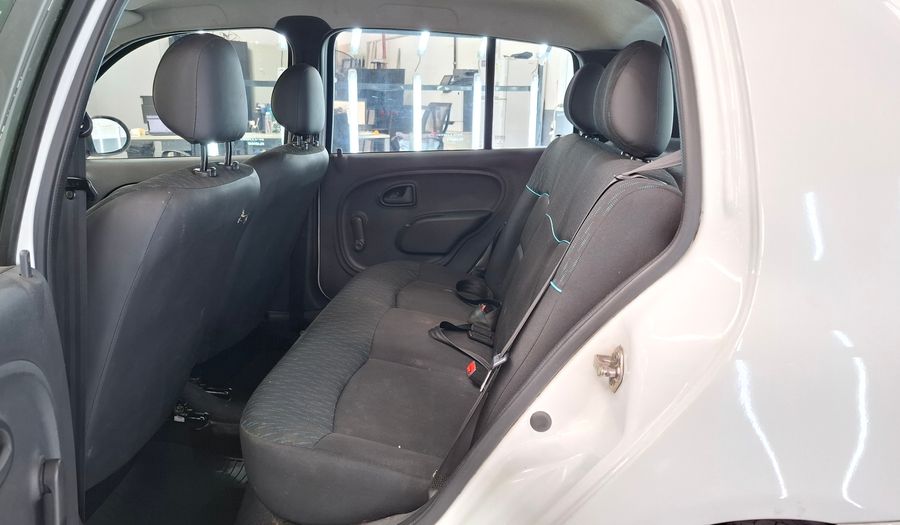 Renault Clio 1.1 DYNAMIQUE Hatchback 2016