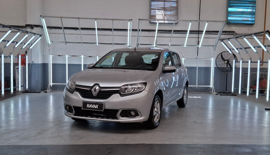 Renault • Sandero
