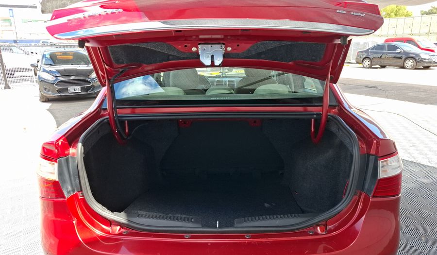 Fiat Grand Siena 1.6 16V ESSENCE DUALOGIC Sedan 2015