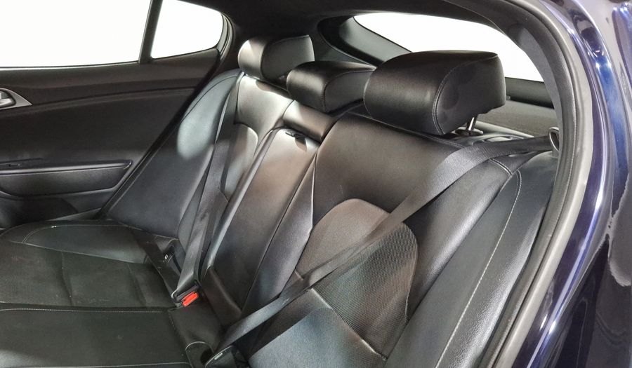 Kia Stinger 2.0 GT-LINE AUTO Hatchback 2019