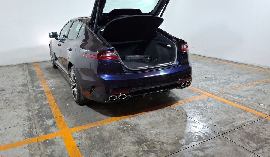 Kia Stinger 2.0 GT-LINE AUTO Hatchback 2019