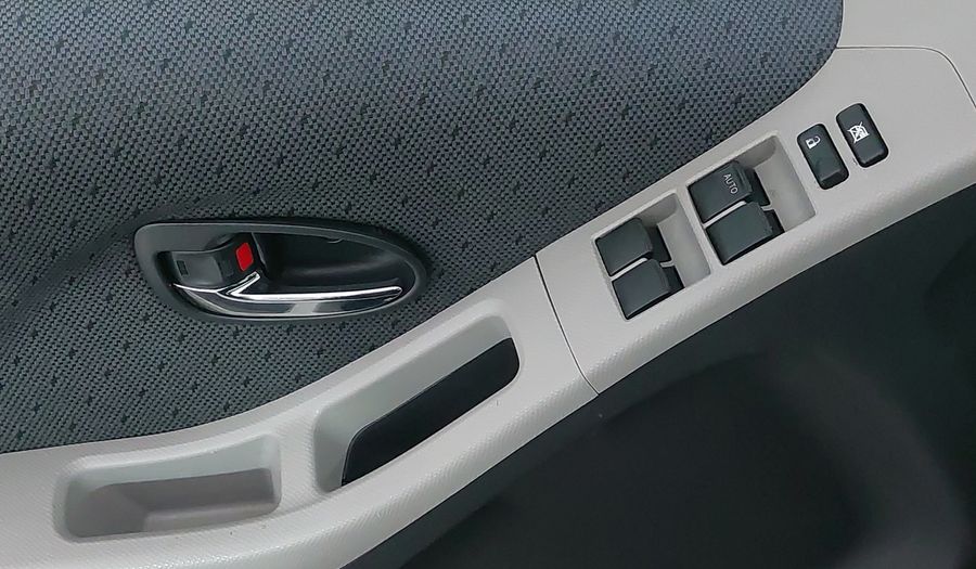 Toyota Yaris 1.5 PREMIUM AT 5PTAS Hatchback 2011