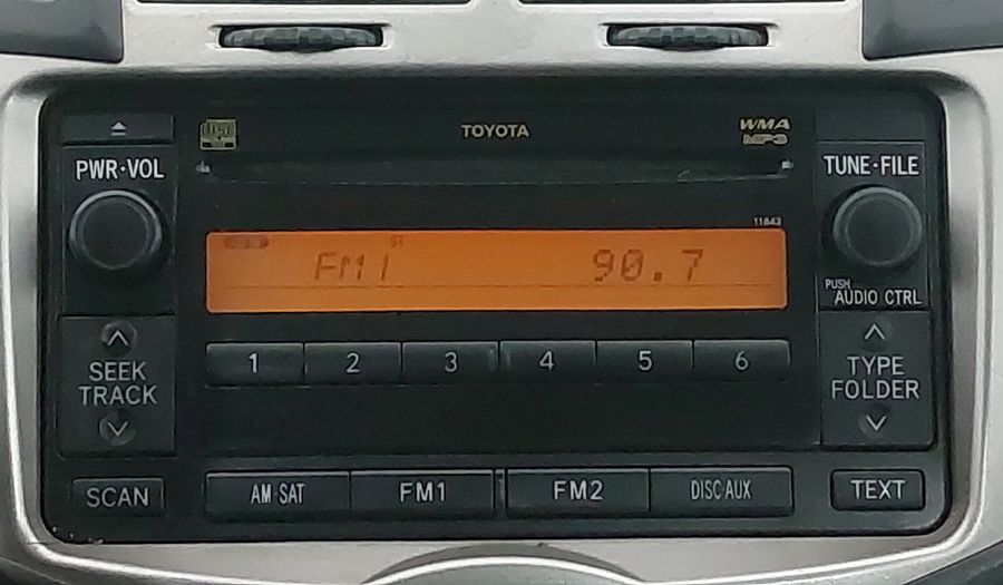 Toyota Yaris 1.5 PREMIUM AT 5PTAS Hatchback 2011