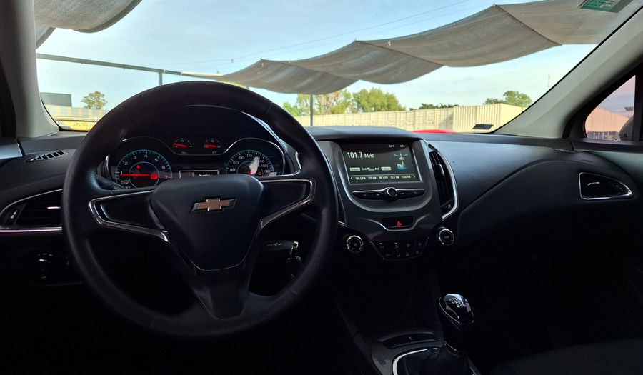 Chevrolet Cruze Ii 1.4 MT Sedan 2019