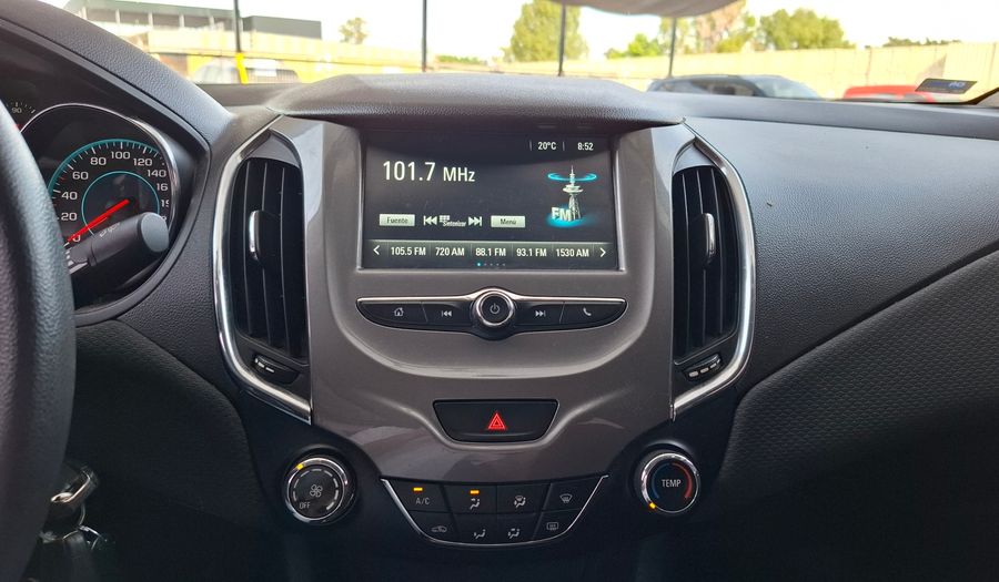 Chevrolet Cruze Ii 1.4 MT Sedan 2019