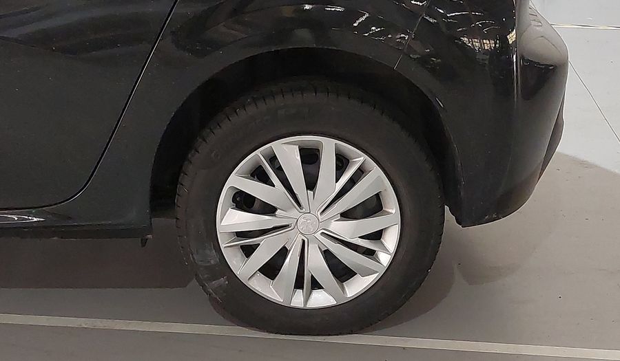 Peugeot 208 LIKE Hatchback 2023