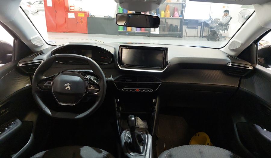 Peugeot 208 LIKE Hatchback 2023