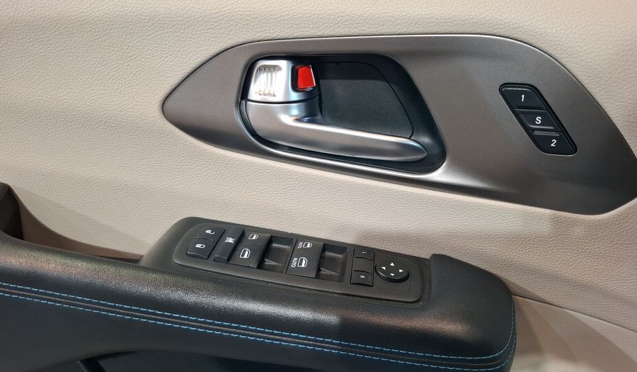 Chrysler Pacifica 3.6 LIMITED AUTO Minivan 2021