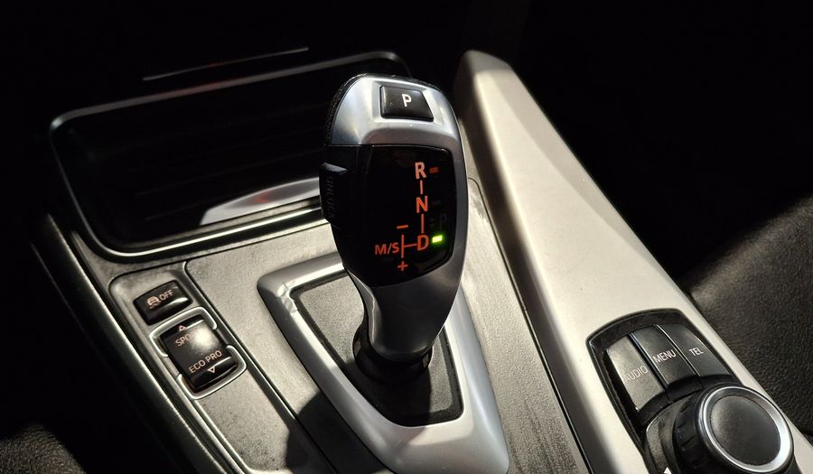 Bmw Serie 3 1.6 316I A Sedan 2014