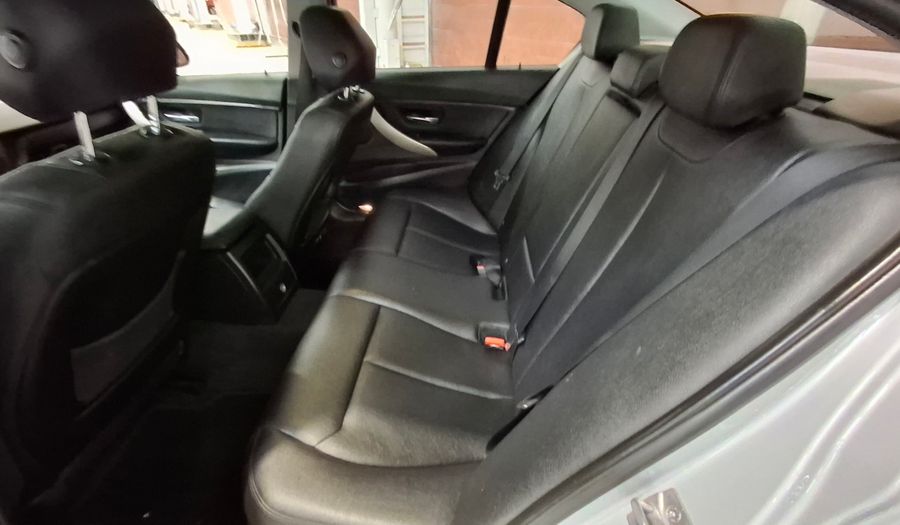 Bmw Serie 3 1.6 316I A Sedan 2014