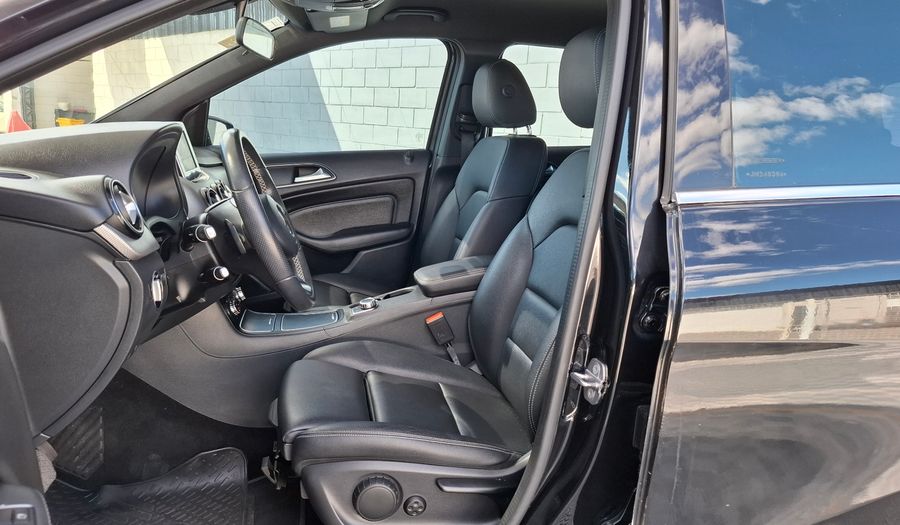 Mercedes Benz Clase B 1.6 200 CITY Minivan 2018